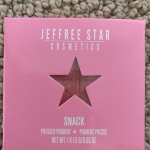 Jeffree Star Artistry Single in shade Snack